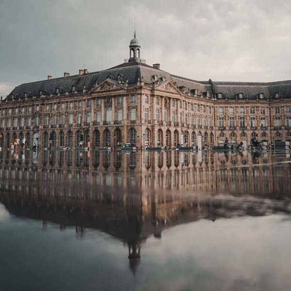 bordeaux monument