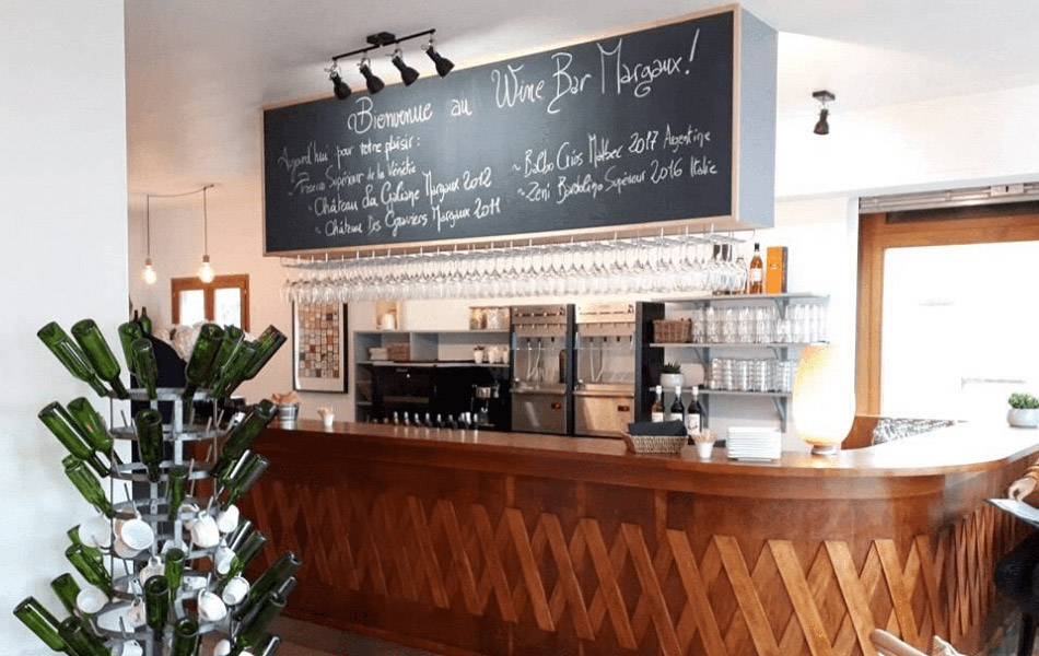 wine bar restaurant