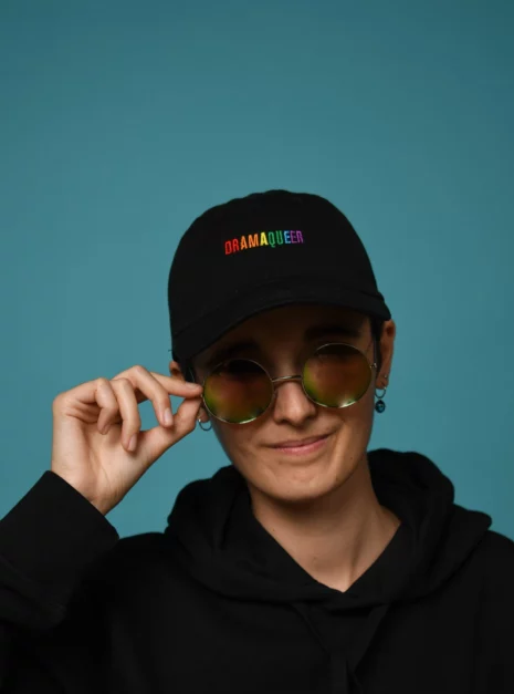 casquette-dramaqueer-avant