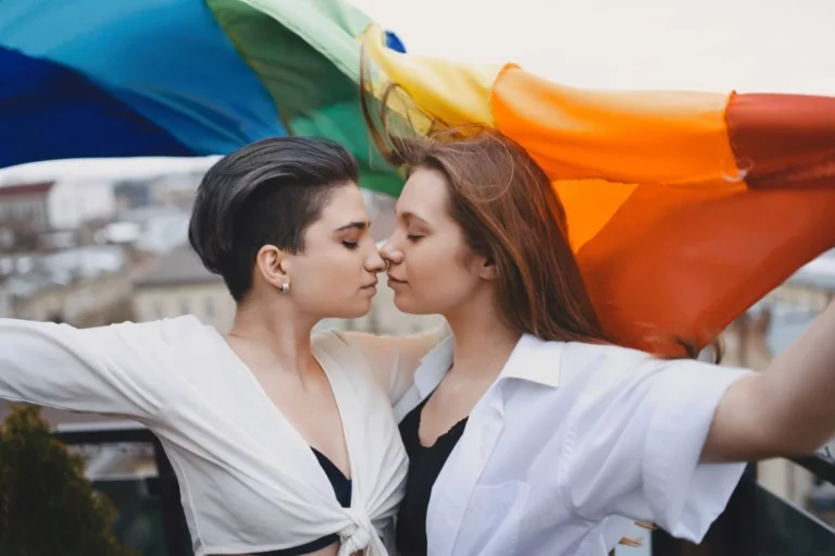 8 films lesbiens cultes à regarder en 2023