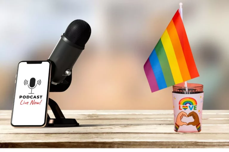 Liste complète des podcasts LGBT+ à écouter en 2023