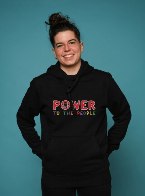 sweat-a-capuche-power-to-the-people-noir-lgbt-pheros