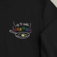 sweat-va-te-faire-queer-un-oeuf-noir-min