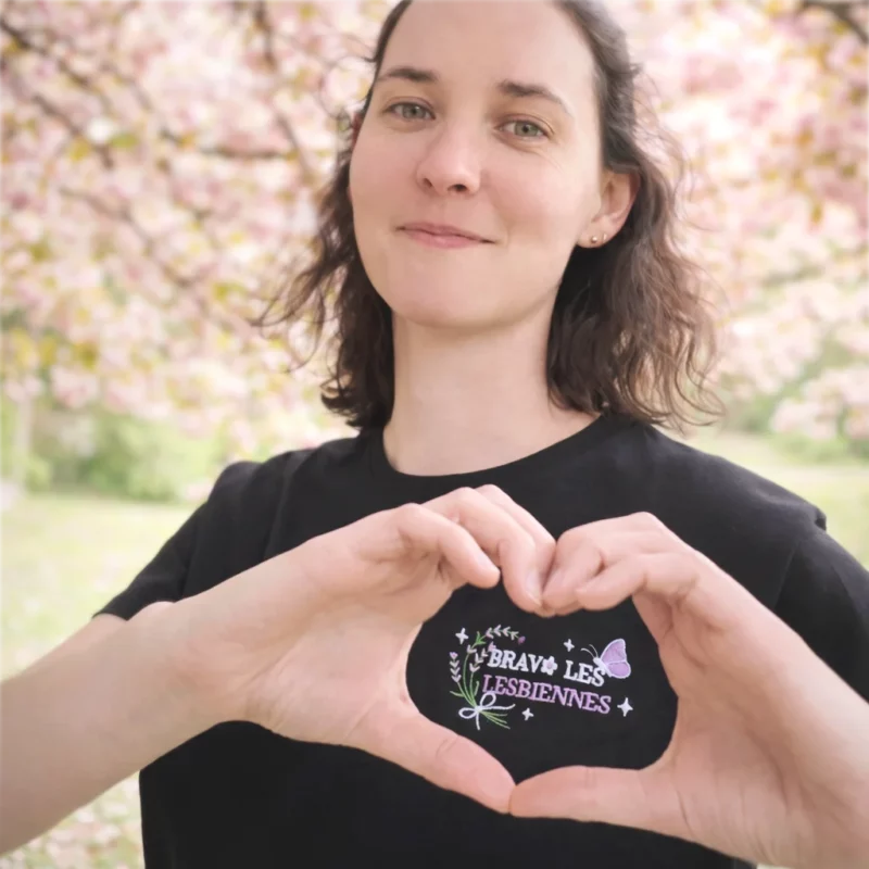 Sapphic-Bravo-Black-Coeur