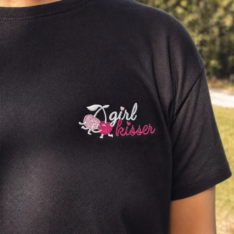 Sapphic-Cerise-Black-Broderie Sapphic-Cerise-Black-Broderie