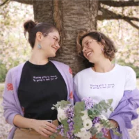 Sapphic-Kissing-Duo-Regard