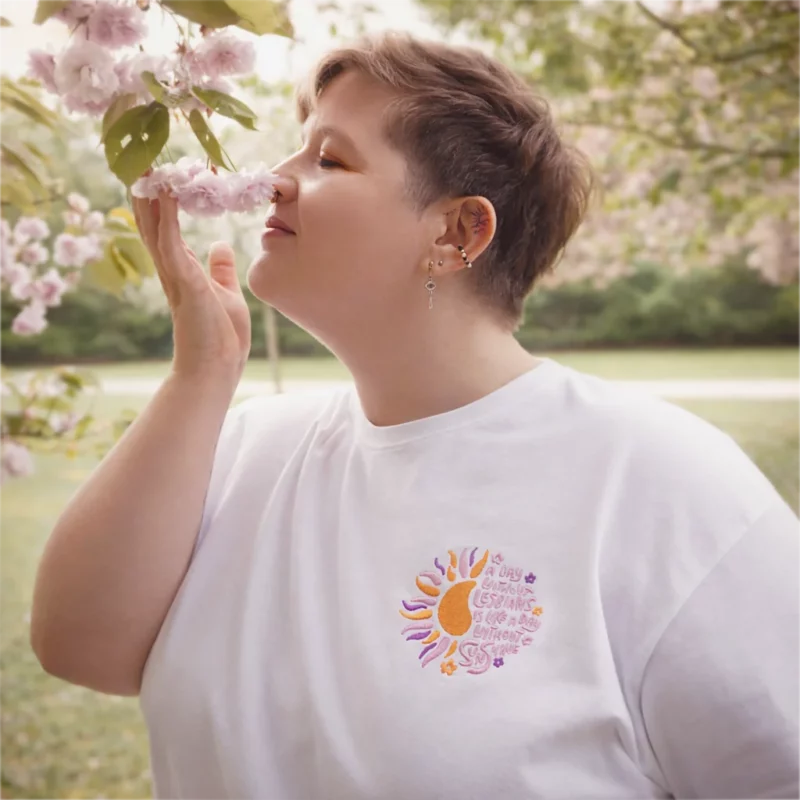 Sapphic-Soleil-White-Nez