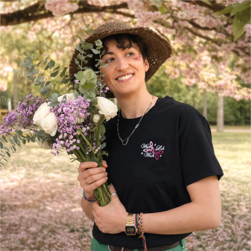 Sapphic-WLW-Black-Flower Sapphic-WLW-Black-Flower