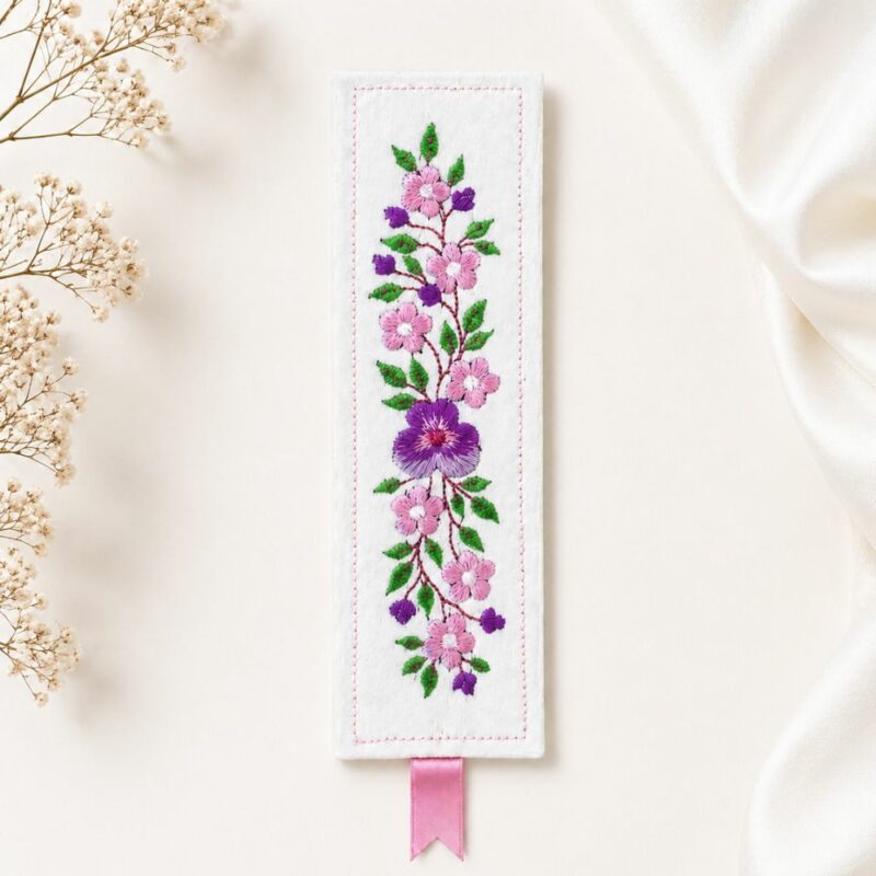 Sapphic_Cadeau-Blanc